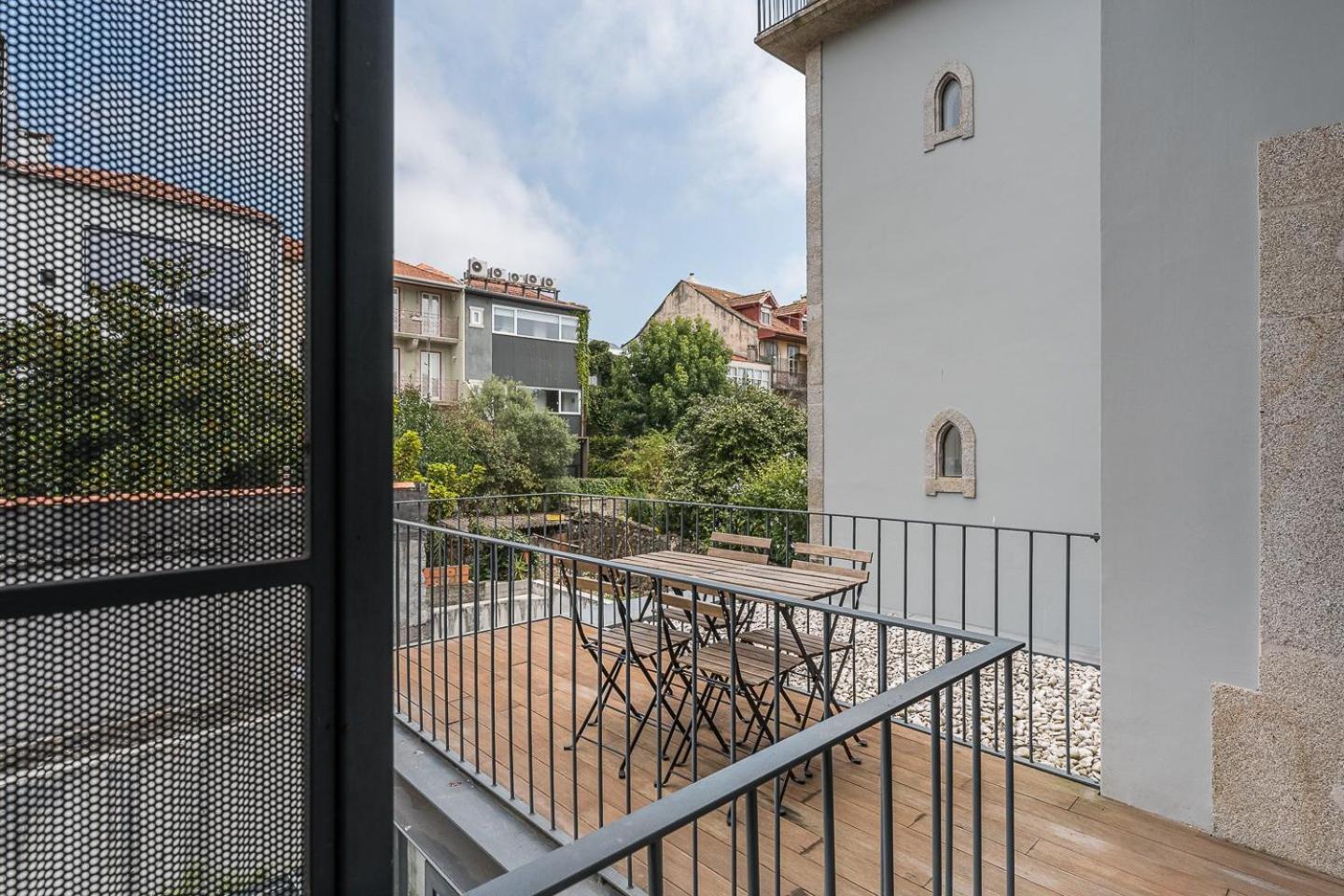 Mompilher Apartments Порто Екстериор снимка