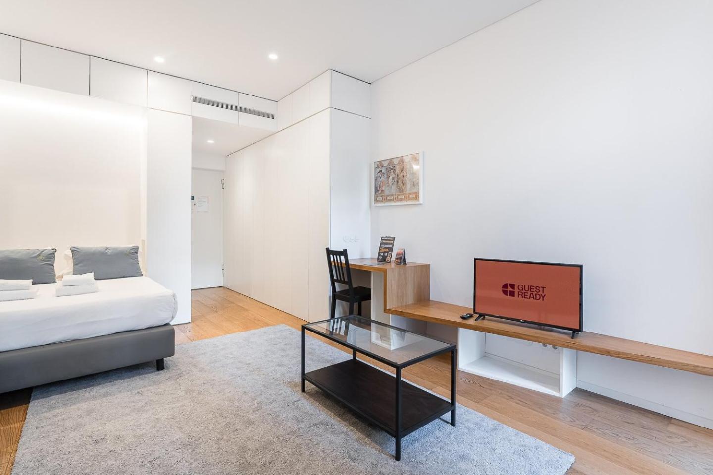 Mompilher Apartments Порто Екстериор снимка